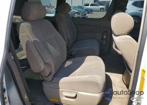 2002 Toyota Sienna Le from USA, damaged, VIN 4T3ZF13C62U448176